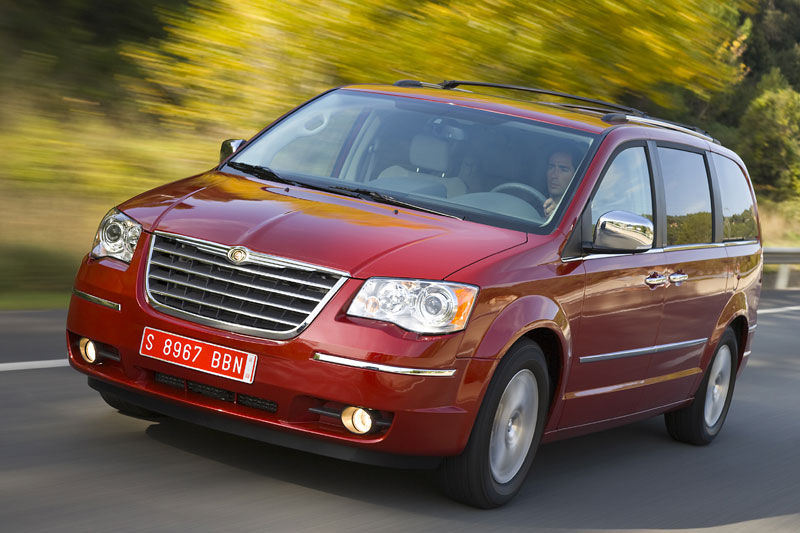 2010 chrysler grand voyager review