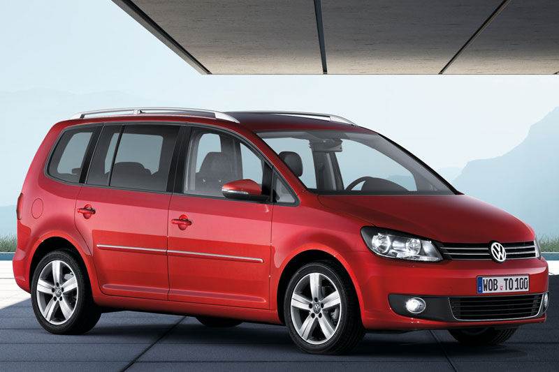 Volkswagen Touran 2.0 TDI BMT (2011) — Parts & Specs